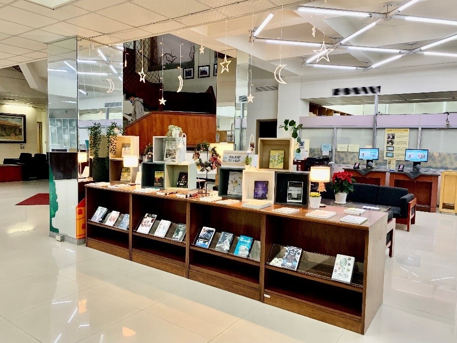 Figure 3. Jinde Campus Library - New Books Display Zone