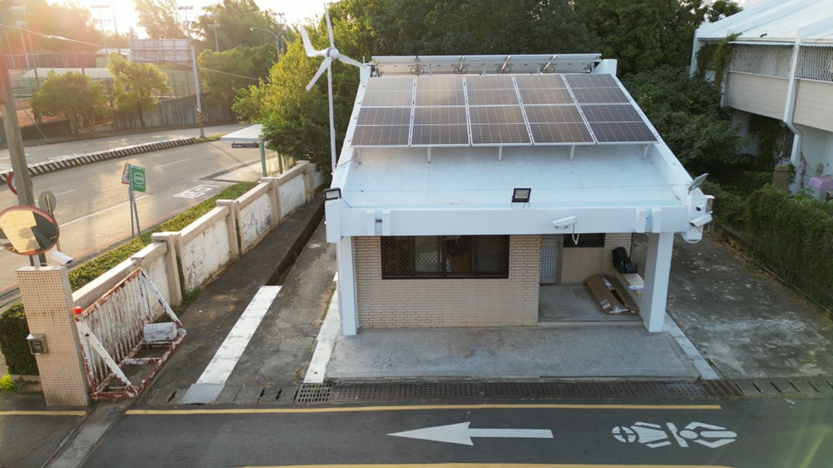 Net Zero Energy House Demonstration Site