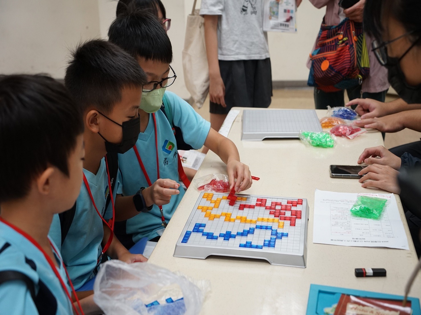 Figure 8. Hands-on experiment on the 2023 Science FUN Day