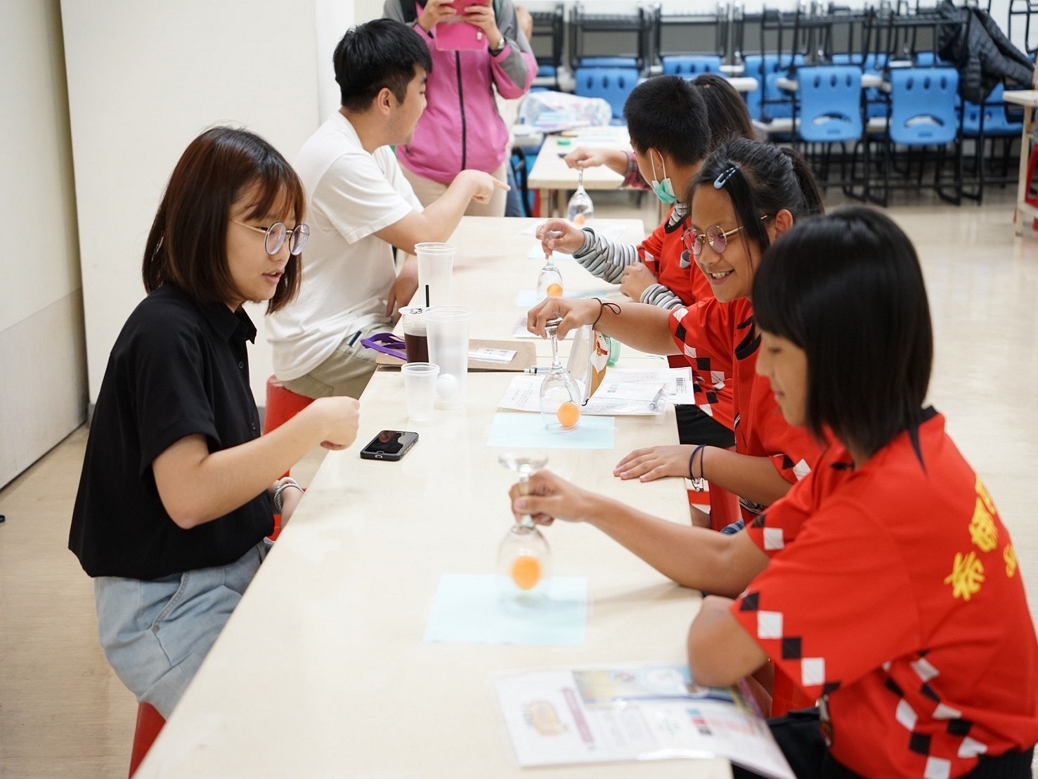 Figure 9. Hands-on experiment on the 2023 Science FUN Day