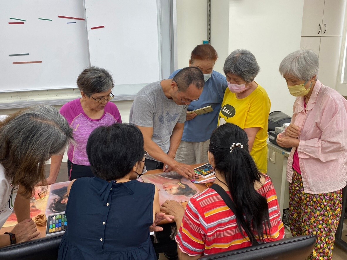 Figure 6. University for Seniors Program—Beginner Art Class