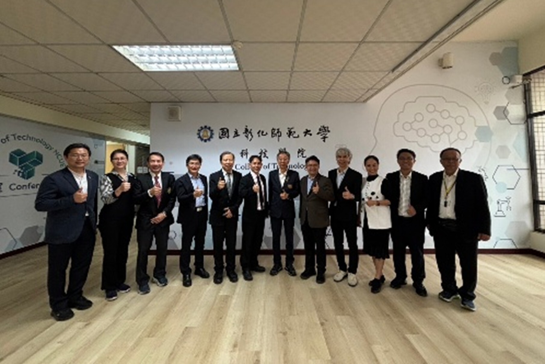 Figure 7. Academic exchange with faculty from King Mongkut's University of Technology Thonburi (KMUTT), Thailand