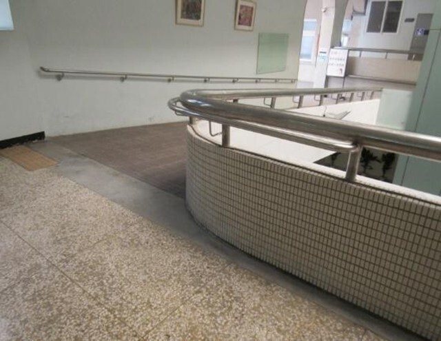 Figure 7: Handrail for accessible ramp