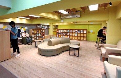 Figure 6. Baoshan Campus Library– New Book and Journal Display Area