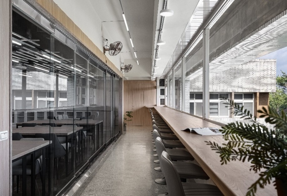 Figure 15. Alumni Hall Corridor