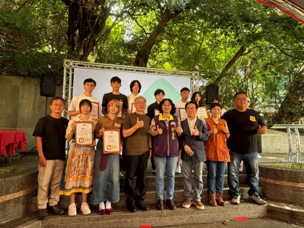 Figure 11. July 17, 2025 Press Conference - Group Photo of Changhua County Cultural Affairs Bureau Director and Participating Faculty and Students From NCUE
