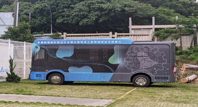Figure 11. The 30 kW/78 kWh Pure Electric Bus.