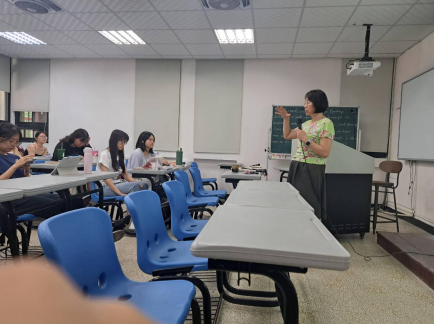 Figure 31: Literature and Film Class Session