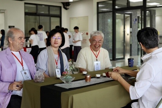 Figure6: Mind Tea Ceremony Experience