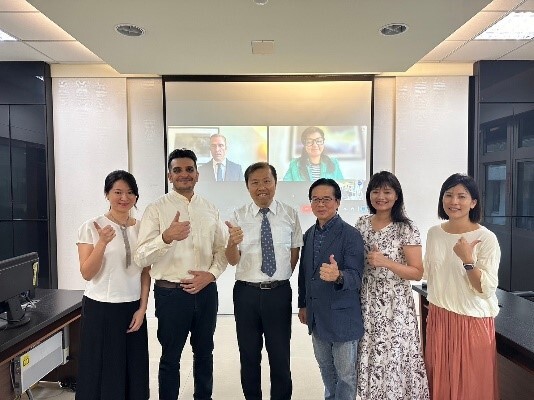 Figure 10: Group photo of participating faculty and distinguished guests