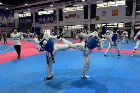 Figure 14: The Taekwondo team Taoyuan Municipal Pingjen Senior High School training in Thailand