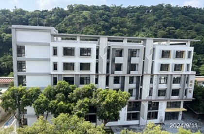 Figure 10. the Building of College of Science