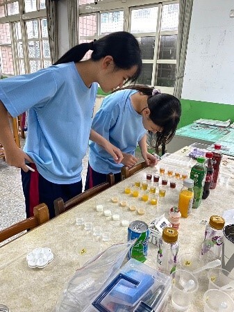 Figure 15. Prof. Wen’s Project – Leading Junior High School Students In Inquiry and Practice