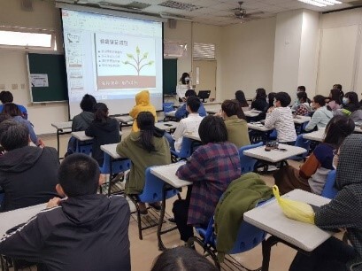 Briefing for the counselling aimed at the mutual advancement of teaching and learning.