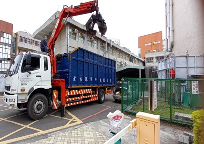 The above photo depicts wastewater and sludge removal at Jinde Campus