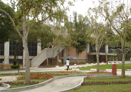 Pedestrian Trail, Jinde Campus (1)